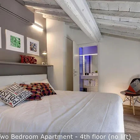 St Elizabeth Loft Apartments By Mamo Florence-3