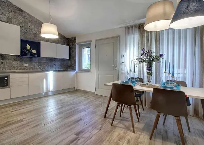 Faenza Elegant Apartment